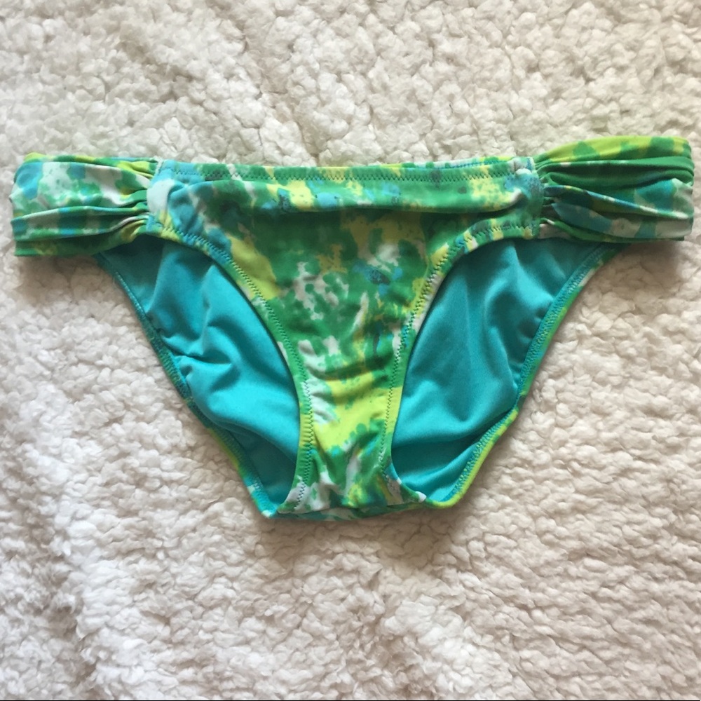 Victoria’s Secret bathing suit bikini bottom